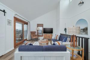 6044 - A Sailors View