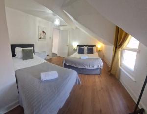 4BR House Popular Ravenhill Road