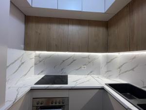 Theos Apartment Beachside Escape