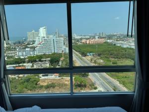 Lumpini Seaview Jomtien Pattaya 21F
