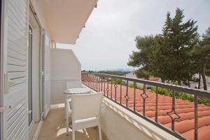 Classic Double Room with Balcony room in Youth Hostel Villa Marija