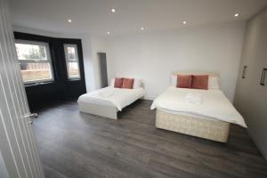 Osterley Place - Apt A