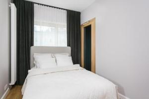 Urban Apartaments - Great Location - City Center - Mennica 41