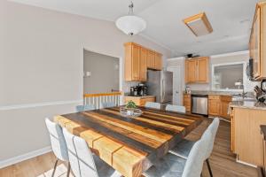 The Blue Angel-In Ground Pool