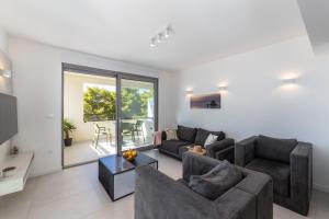 Beachfront Apartment Sunrise - Residence Srzić