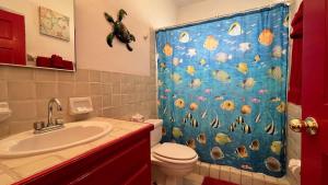 Warm & Charming Beachfront Condo Las Olas II 8