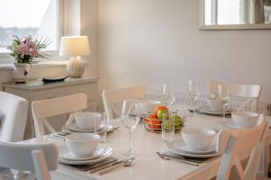 3 Bed in Swanage oc-wy036