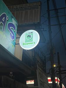 Rowenas Transient House