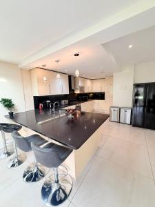 Wembley Premium Guest Rooms