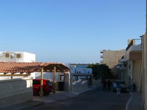 Mini-Studio With Free Private Beach