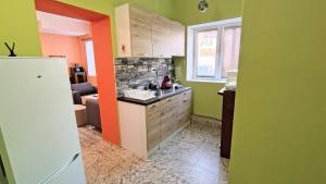 Quiet Central Apartment Vratsa -Free Parking