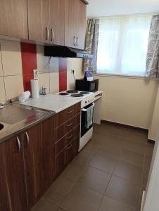 Cozy apartment for short term rent.
