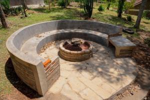 The Tree House - Wood & Wind Retreats