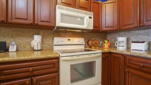 Always Sunny Haven Ultimate Ocean Front Condo