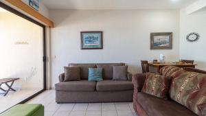 Laughing Seagull Lovely Oceanfront Condo