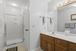 Expansive Deck, Beautiful Views, Private Dock & Boat Slip