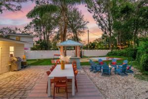 Resort Style Backyard Pool Sport Court Putt Putt