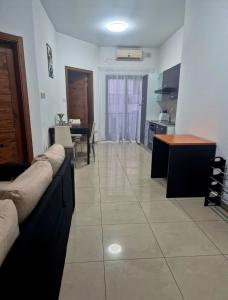 Central 1 BR Retreat
