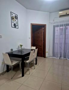 Central 1 BR Retreat