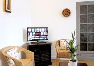 Chez Fiatope - Appartement Calme avec balcon & Parking, proche Tram T6