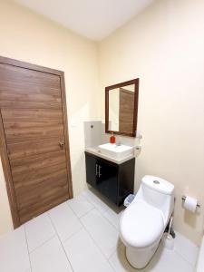 Spacious apartment location near Tortuga Bay