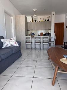 J&J spacious balcony apartment