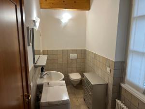 8 min walk to Station - Elegant Central Apartment
