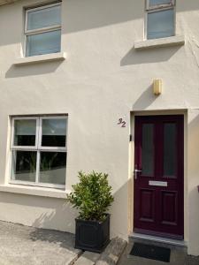 Town House with Free Parking