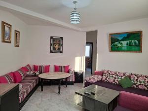 RESIDENCE AL Hoceima 2 Minutes de prés de PLAGE CALABONITA