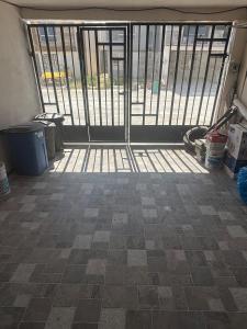 2 Depas, Air Conditioning, washer, dryer, TVs Security