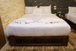 vida pyrmids lnn hotel