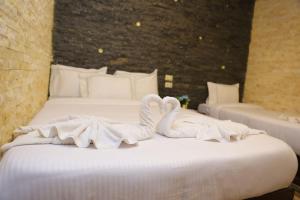 vida pyrmids lnn hotel