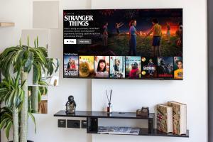 Stylish One Bedroom Apartment Dubai Hills Near Mall and Park