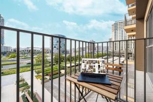 Stylish One Bedroom Apartment Dubai Hills Near Mall and Park