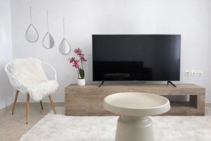 Luxury garden apartment in the heart of Athens