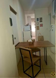 Flat Copacabana pé na areia -2 minutos da praia