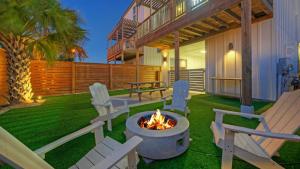 2 Dorado Dunes Homes by AvantStay • Pools Golf Cart Boardwalk Access Sleeps 22