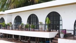 Koh Rong New Beach Resort