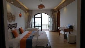 Koh Rong New Beach Resort