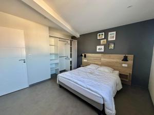 Appartement PMR 2 Chambres, Face Plage, Piscine, Balcon, Pour 6 Personnes, Animaux Admis - FR-1-194-222