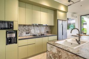 Luxury 3BR Designer Villa Ubud