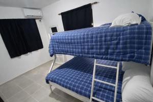 Spacious Family Home with Air Conditioning and Private Parking