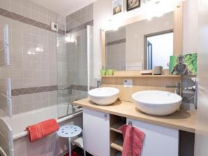 Appartement proche village - 10 pers. - FR-1-403-115