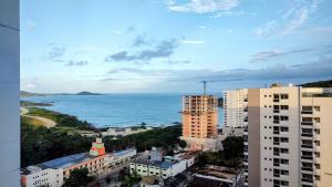 Apartamento de 02 dormitórios sendo uma suíte