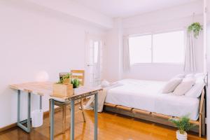 Spacious Hakata Apartment Walk to Hakata Station