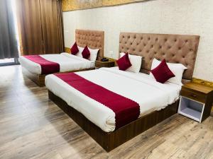 Riviera inn with ganga view