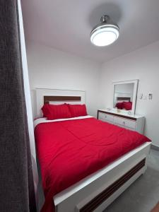 Apt with private terrace 5 min from the Airport