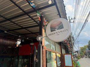 Hidden Valley Pai