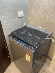 Treetop Tune 1 BHk CoupleFriendly Family