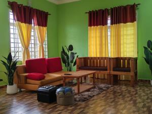 Idaman Homestay Kampung Raja